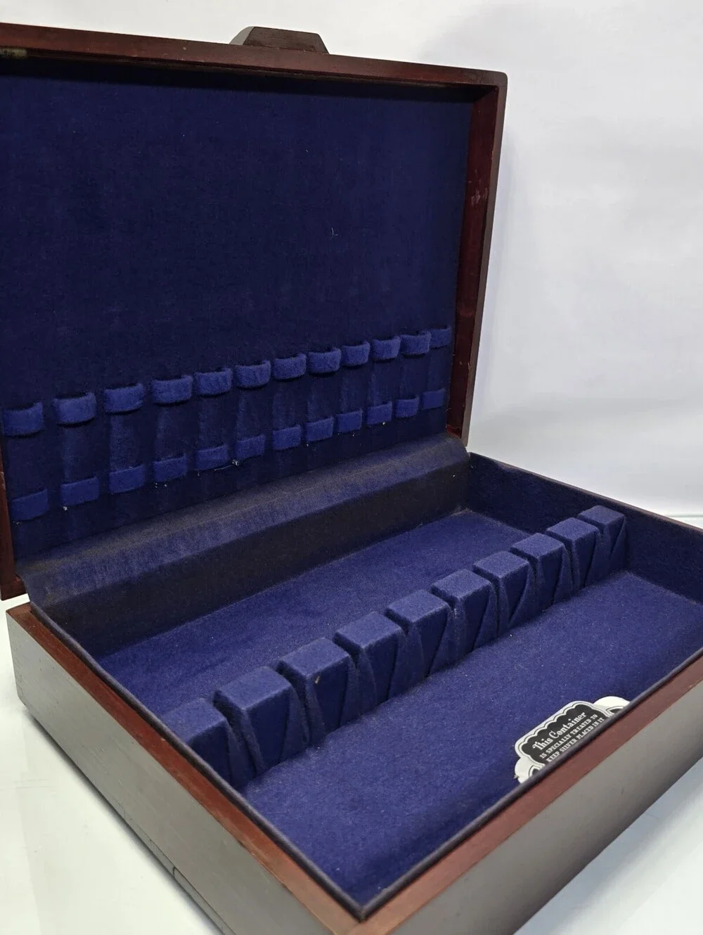 VTG MCM Wooden Anti Tarnish Silverware Flatware Storage Chest Box Holds 12 Place